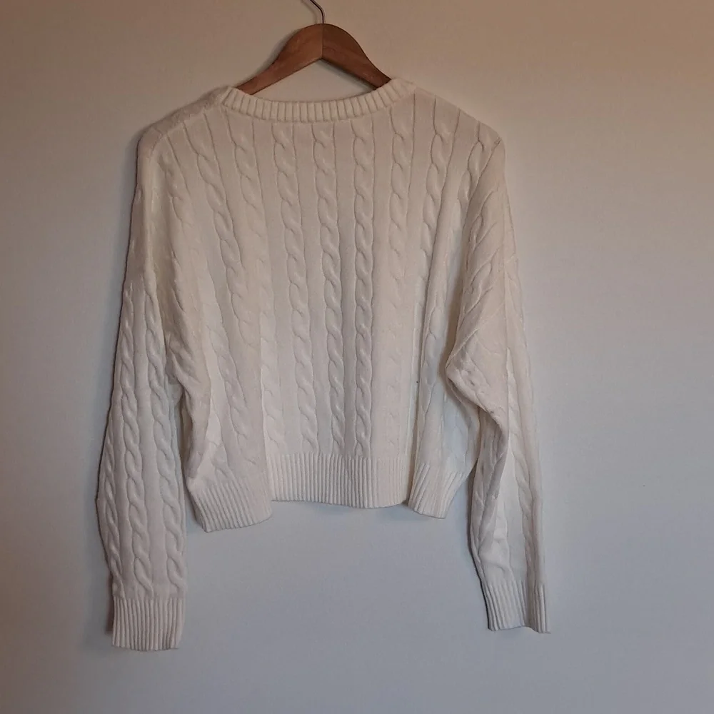Vine & Valley Cropped Cable Knit Sweater NWOT